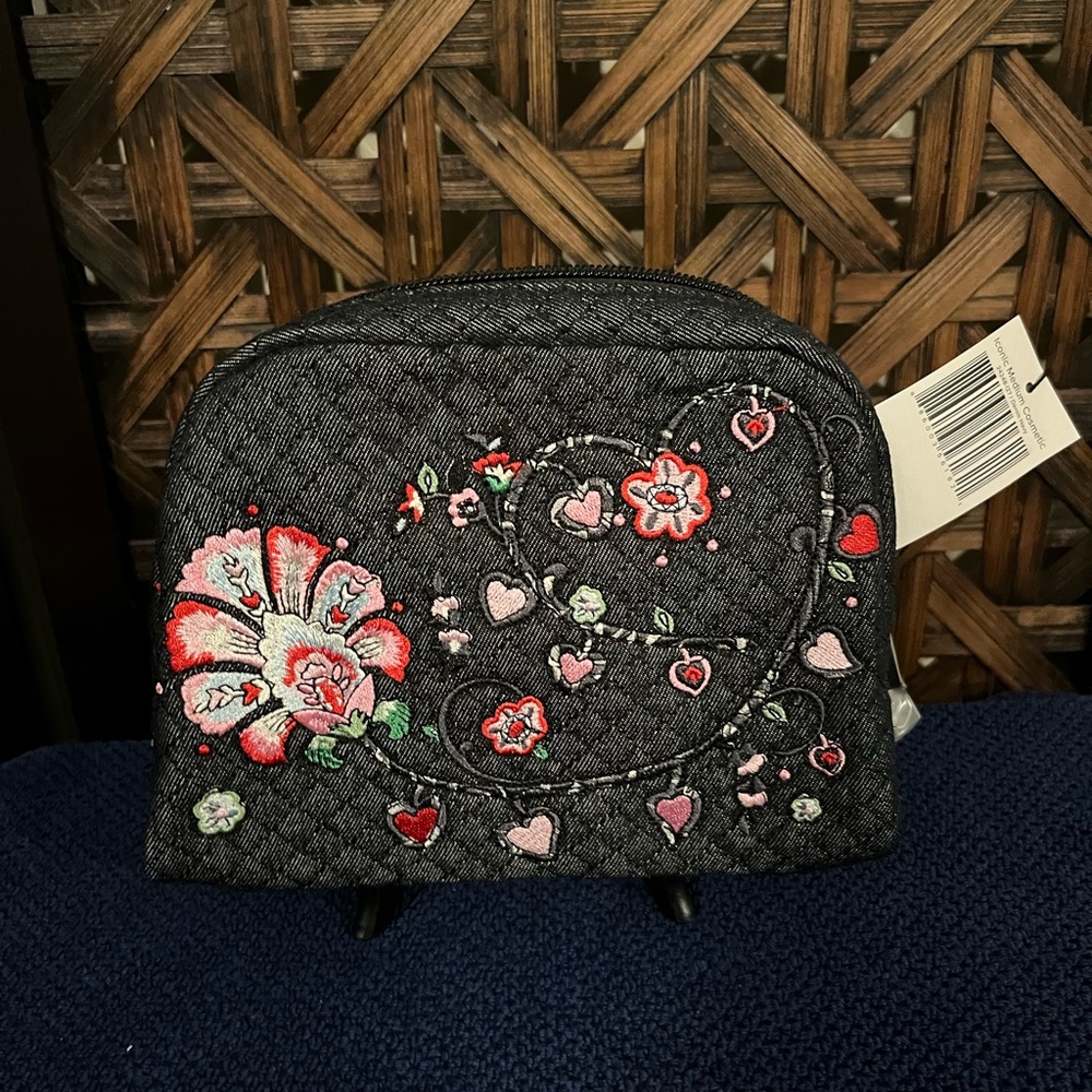 Vera Bradley Iconic Medium Cosmetic Bag - NWT